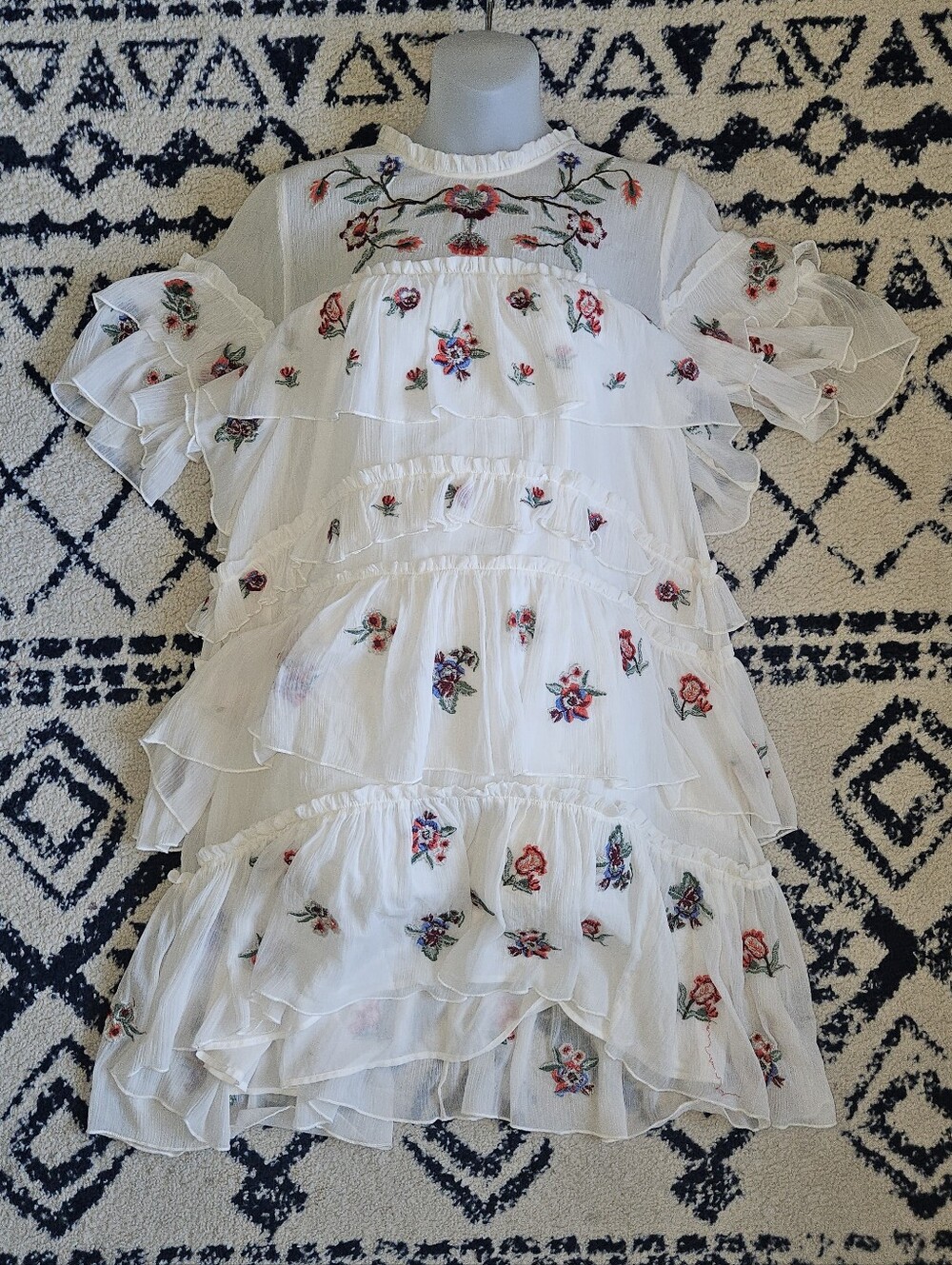 ZARA Boho Embroidered Floral Ruffle White Mini Dress - Picture 3 of 16
